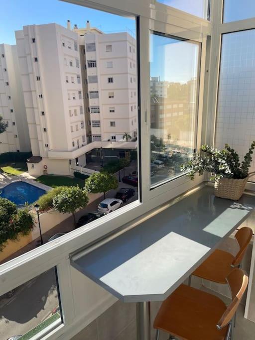 Soleado Y Luminoso Apartamento Фуэнхирола Экстерьер фото
